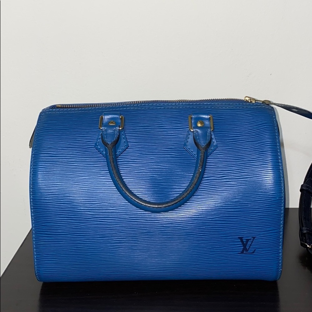Authentic Louis Vuitton Epi speed 25